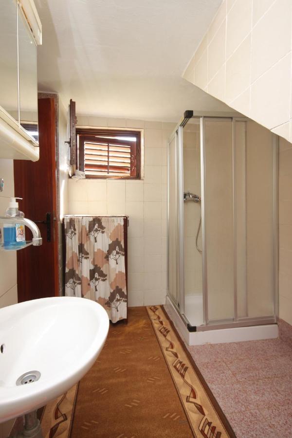 Apartments With Wifi Stivan, Cres - 382 المظهر الخارجي الصورة